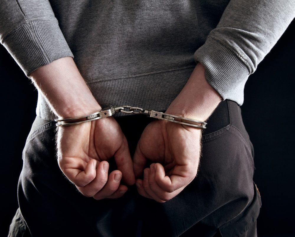 Адвокат по уголовным делам